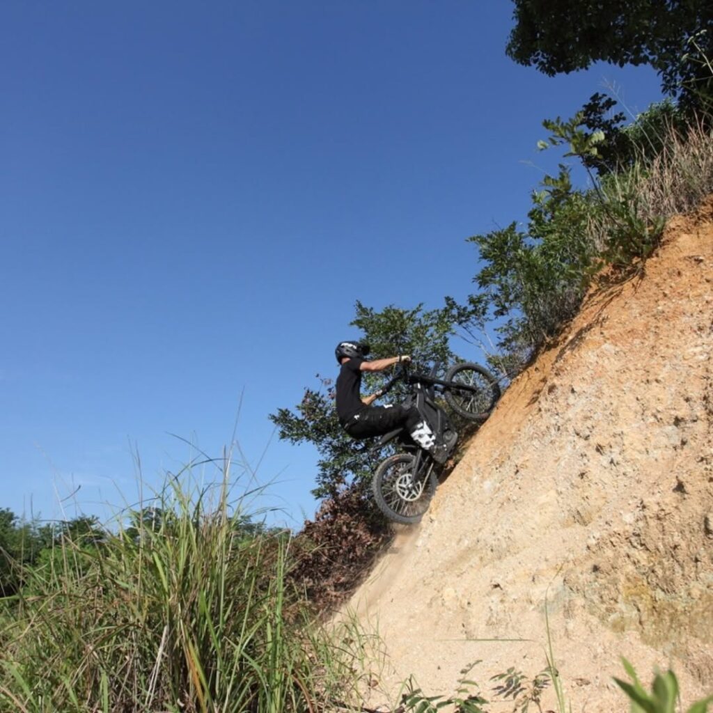 Electric dirt bike deals